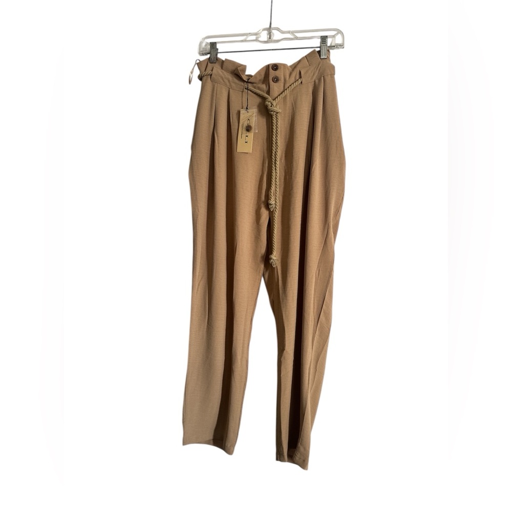 Gilli Dress Pants Beige NWT - Picture 2 of 4